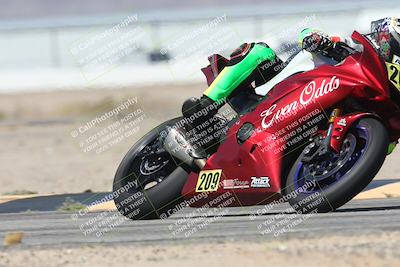 media/Oct-02-2025-Racers Edge (Thu) [[2c91cb6ab3]]/2-A Group/Session 3-Turn 4 Part 2 (1145am)/